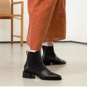 FINAL OFFER Dear Frances Black Gem Ankle Boots